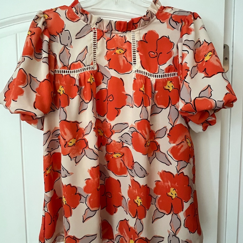JODIFL Red and Cream Floral Blouse
